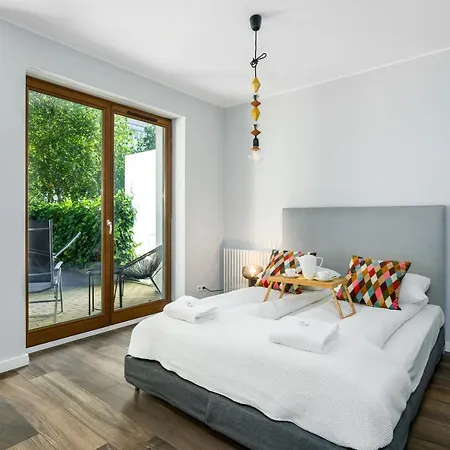 Maraton Gardens By Renters Apartmán